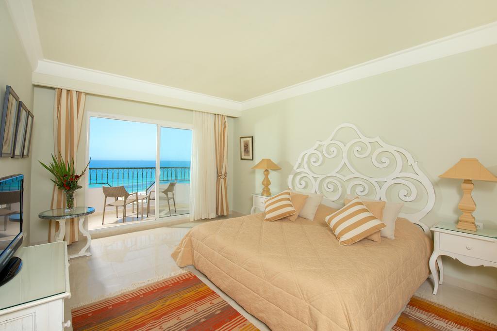 Iberostar Selection Royal El Mansour Hotel Mahdia Exterior foto A bedroom at the resort